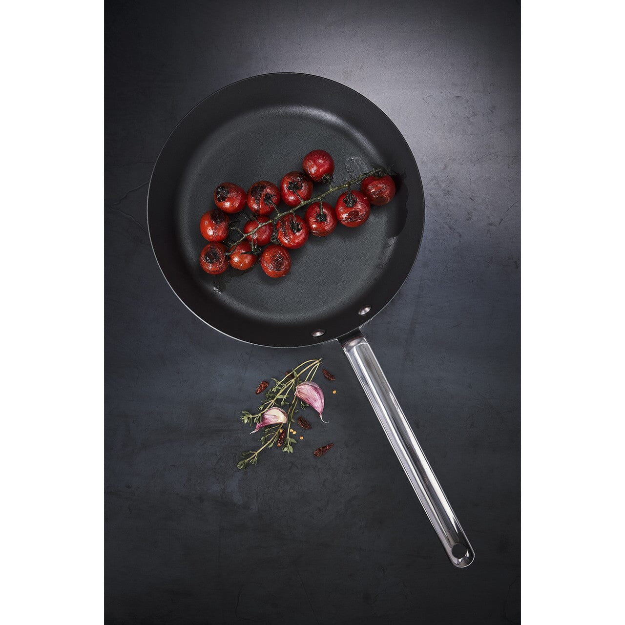 Scanpan Black Iron Carbon Steel 26cm Frypan - Chef Pan - Saute Pan The Cooks Kitchen 