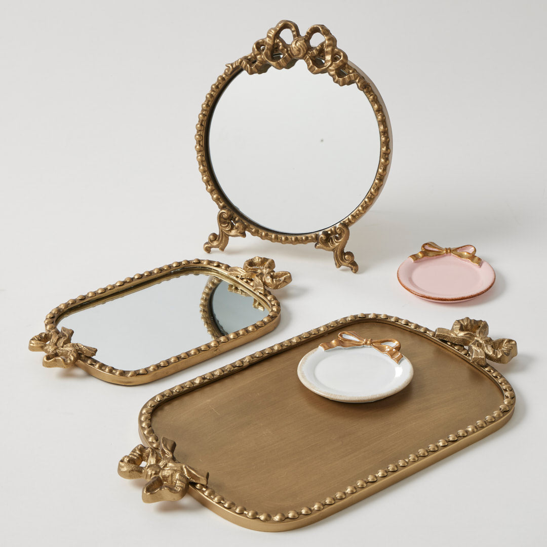 Pilbeam Babbette Stnading Mirror - Antique Gold