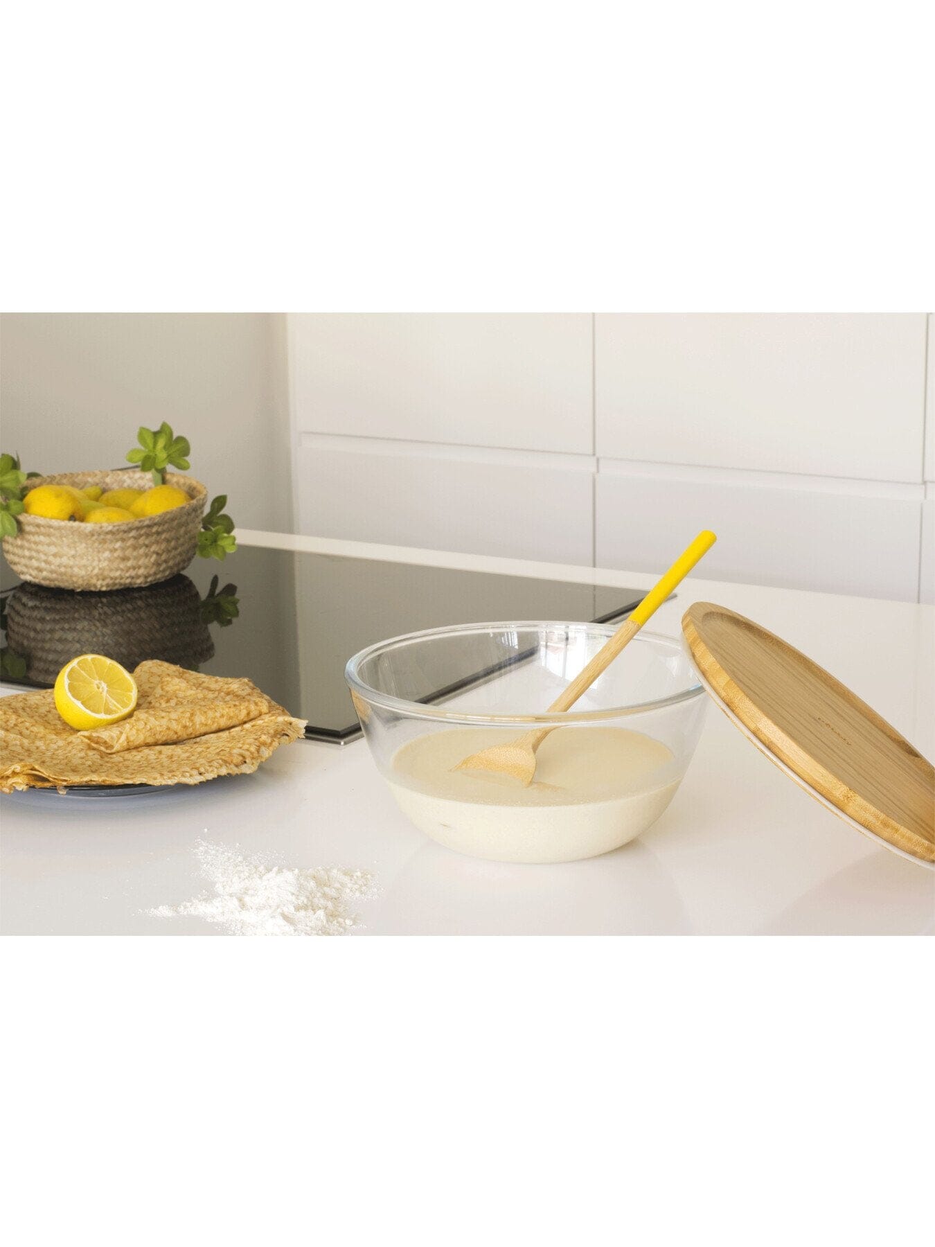 Pebbly - Glass Mixing Bowl With Bamboo Lid 2.6l Mixing Bowls The Cooks Kitchen 