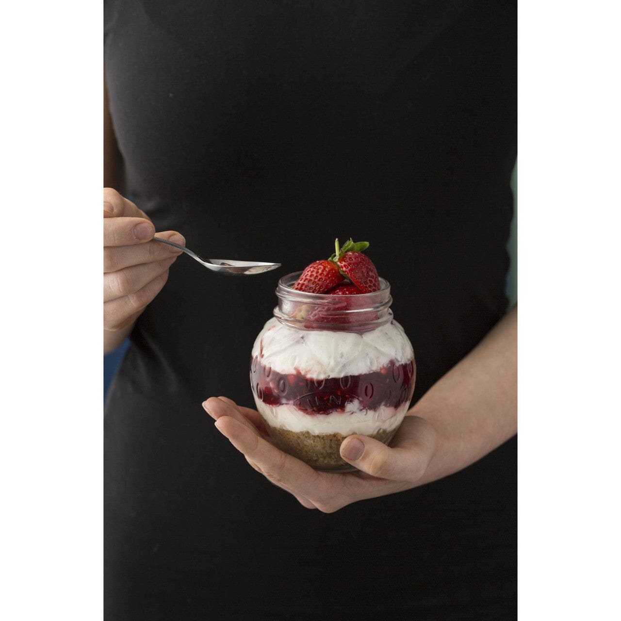 Kilner Strawberry Fruit Jar 400ml Preserving Jars The Cooks Kitchen 