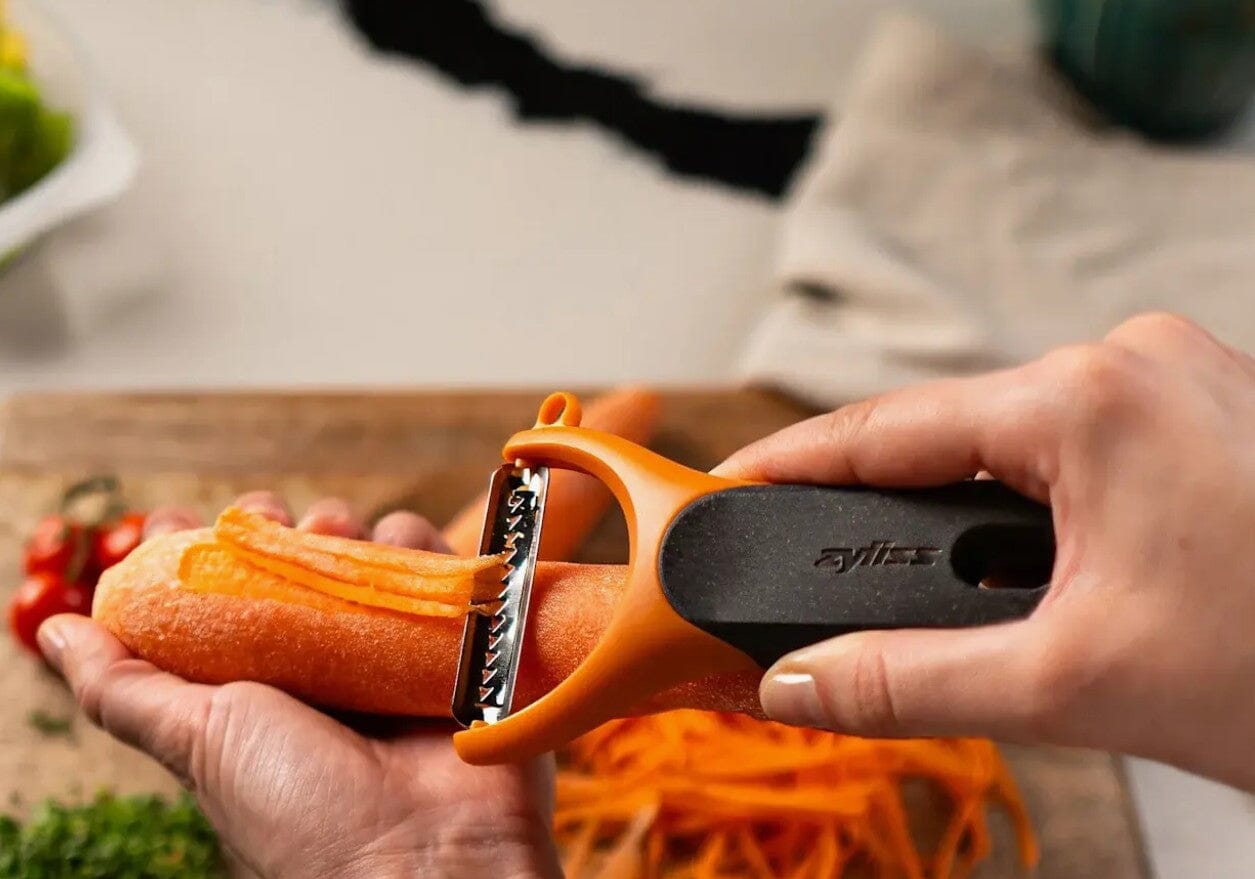 Zyliss Julienne Y Peeler – Ultra-sharp Stainless Steel Blade Peelers & Stoners The Cooks Kitchen 