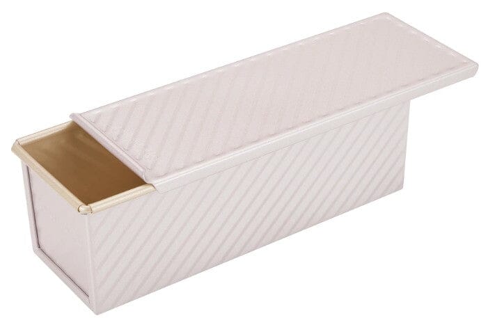 Chefmade Corrugated Loaf Pan With Cover 300g - 22cm