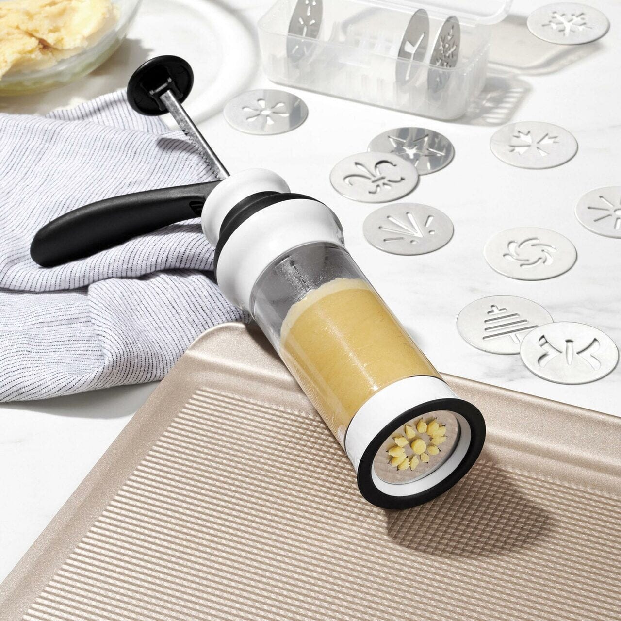 Oxo Good Grips 14-piece Cookie Press Set Bakeware Accessories The Cooks Kitchen Mandurah 