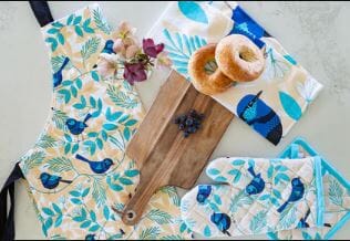 Allgifts Australia Apron (heavy Drill) - Blue Wren Aprons The Cooks Kitchen 