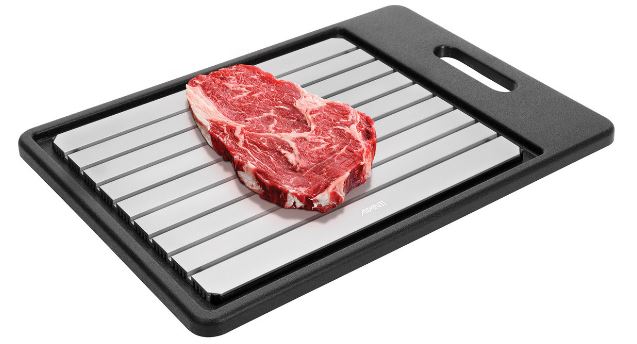 Avanti Defrosting Tray With Board