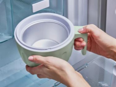 Avanti Mini Ice Cream Maker - Pistachio