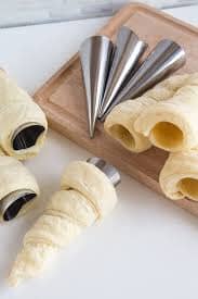 Avanti S/s Cream Horn S/6 Bakeware Accessories The Cooks Kitchen 