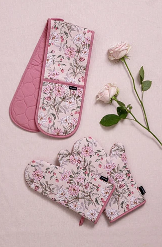 Ashdene Raspberry Rose 2pk Oven Mitt