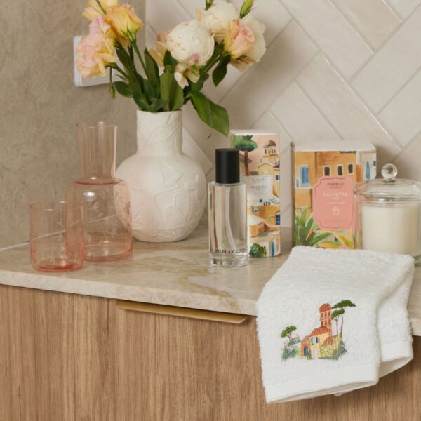 Valletta Scented Linen Spray – Santal