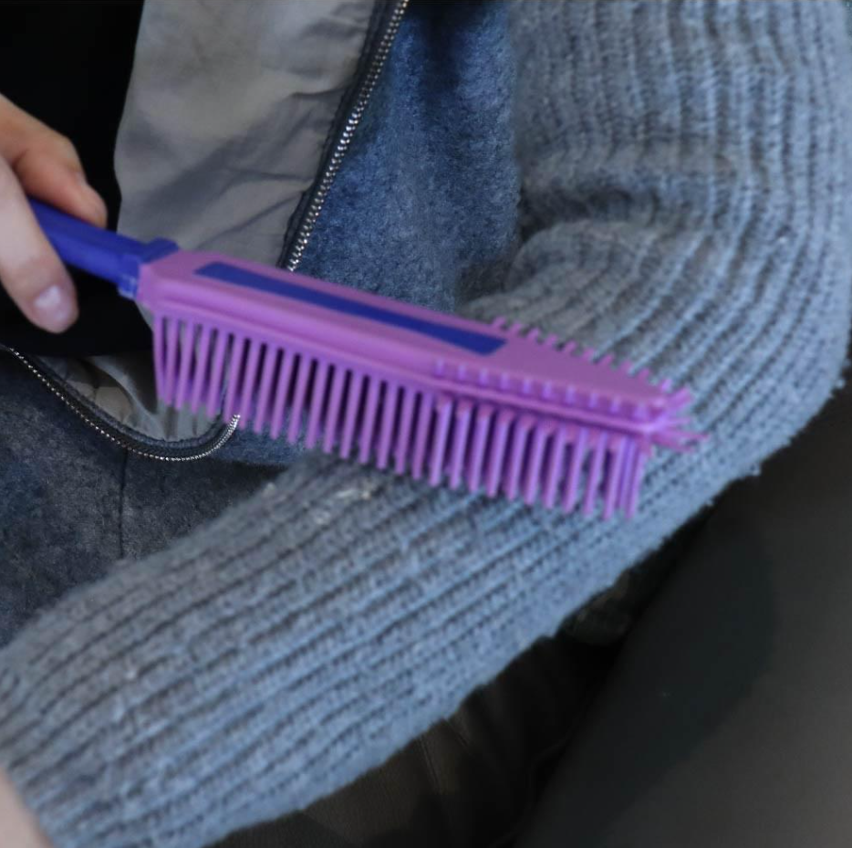 White Magic Pet Hair Brush 27cm