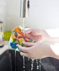 White Magic Scrubtastic Flat Pot Scrubber