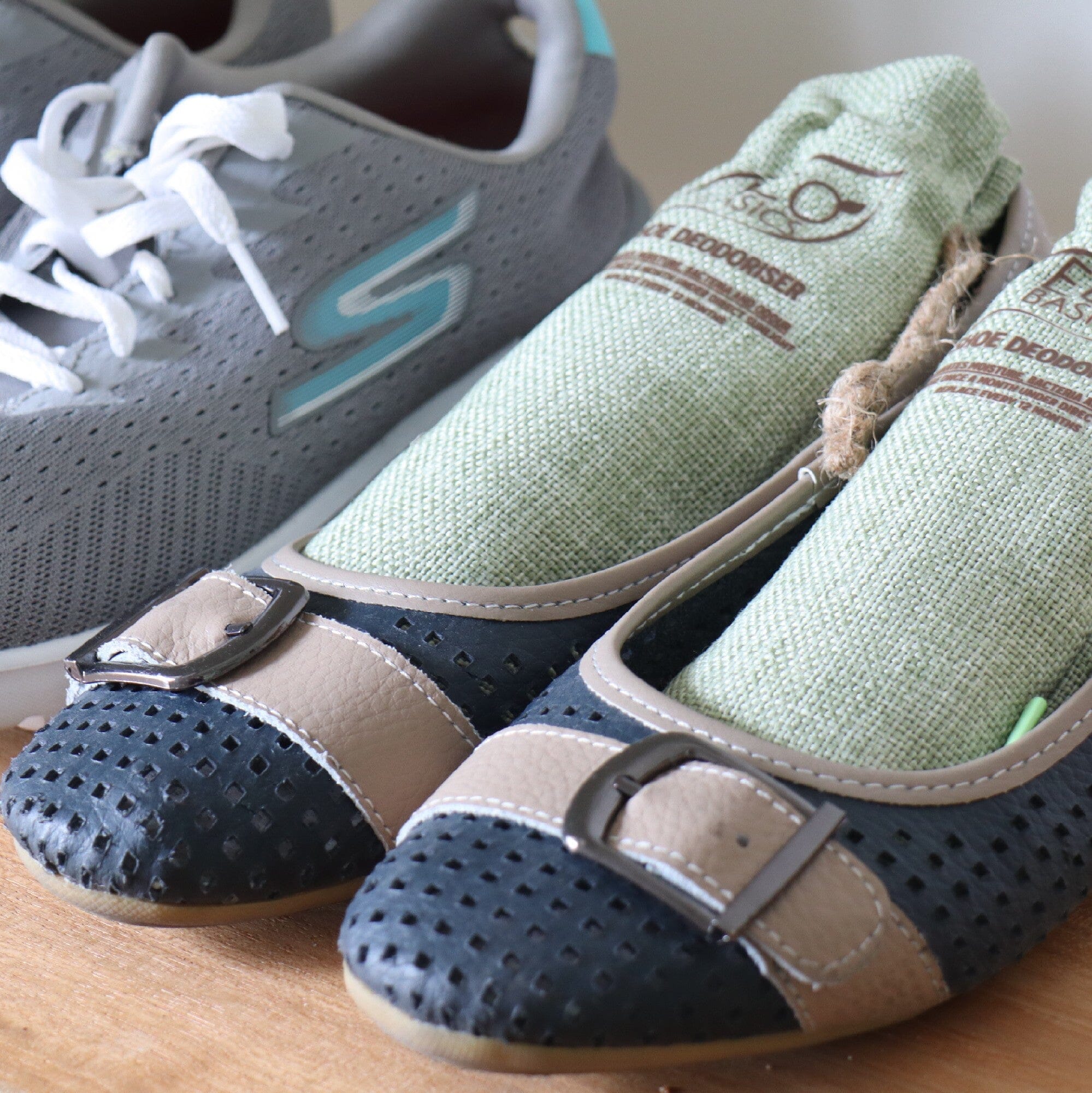 Eco Basics Shoe Deodoriser Twin Pack Cleaning Equipment The Cooks Kitchen 