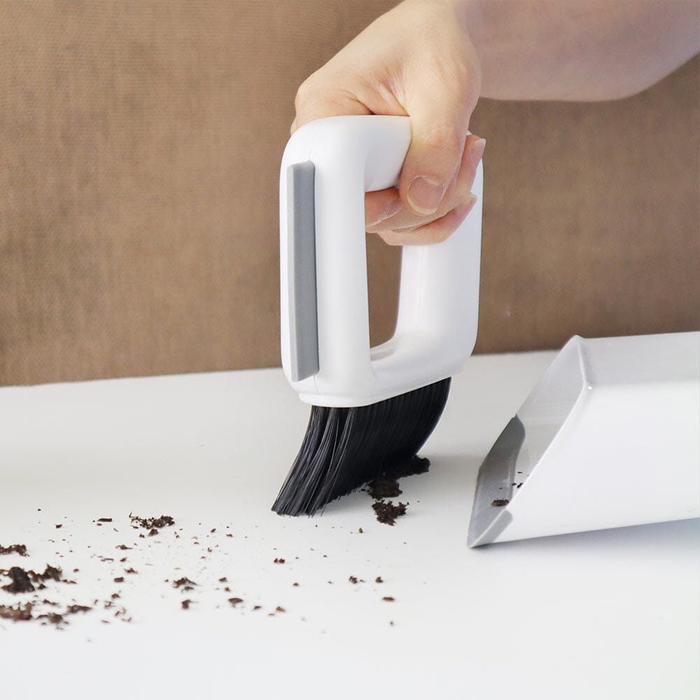 Kitchen Brush And Dustpan Cleaning Equipment The Cooks Kitchen 