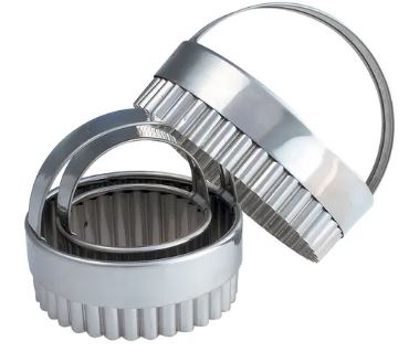 Mondo Bakeware - Round Crinkled Cutters Set 3pce