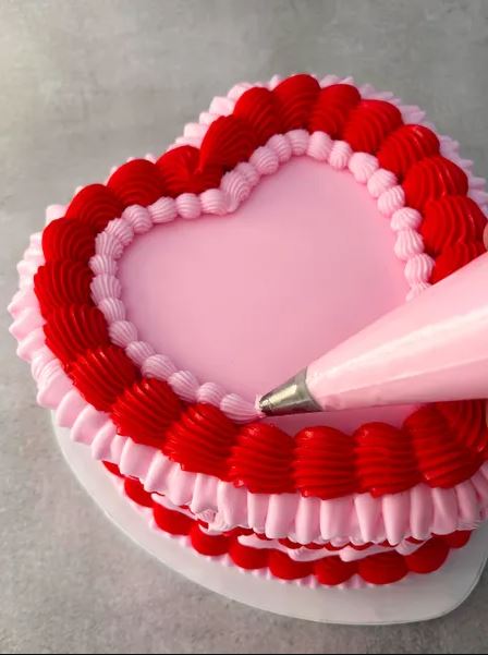 Mondo Heart Cake Board 8in White - 3mm Compressed