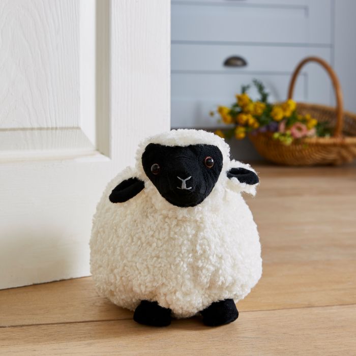 Ulster Weavers Finbar Sheep Shaped Doorstop - 22x18x15cm Cream