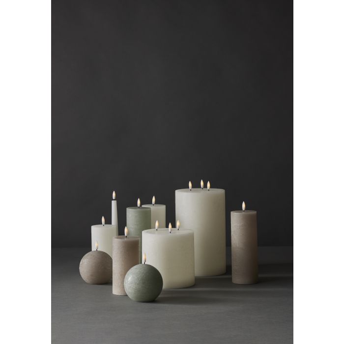 Amalfi Hughe Led Flickering Pillar Candle Rustic White 7.5x7.5x15cm