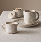 Leaf & Bean Freya Milk Jug 250ml 13x8x7cm Oat & White