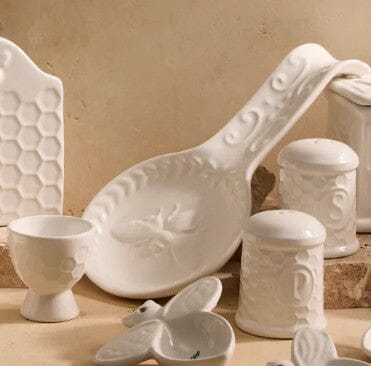 Davis & Waddell Wildflower & Hive Salt & Pepper Shakers White Shakers The Cooks Kitchen 