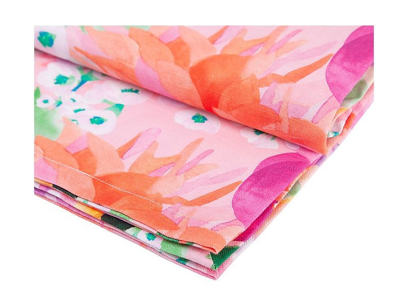 Maxwell & Williams Teas & C's Dahlia Daze Cotton Rectangular Tablecloth 270x150cm Pink